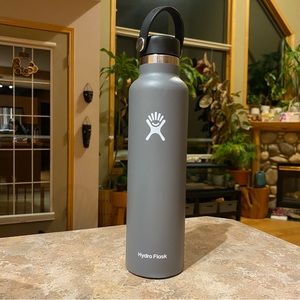 24 oz grey hydroflask bottle standard mouth